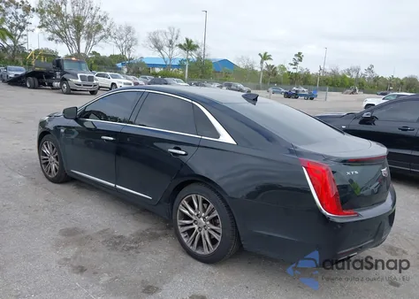 2015 Cadillac Xts Luxury from USA, damaged, VIN 2G61N5S38F9234396